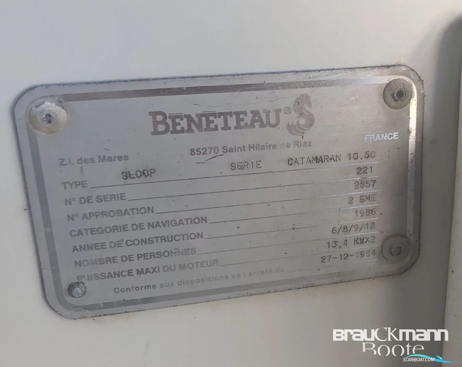 Beneteau Blue 2