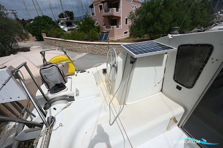 Beneteau Blue II Catamaran