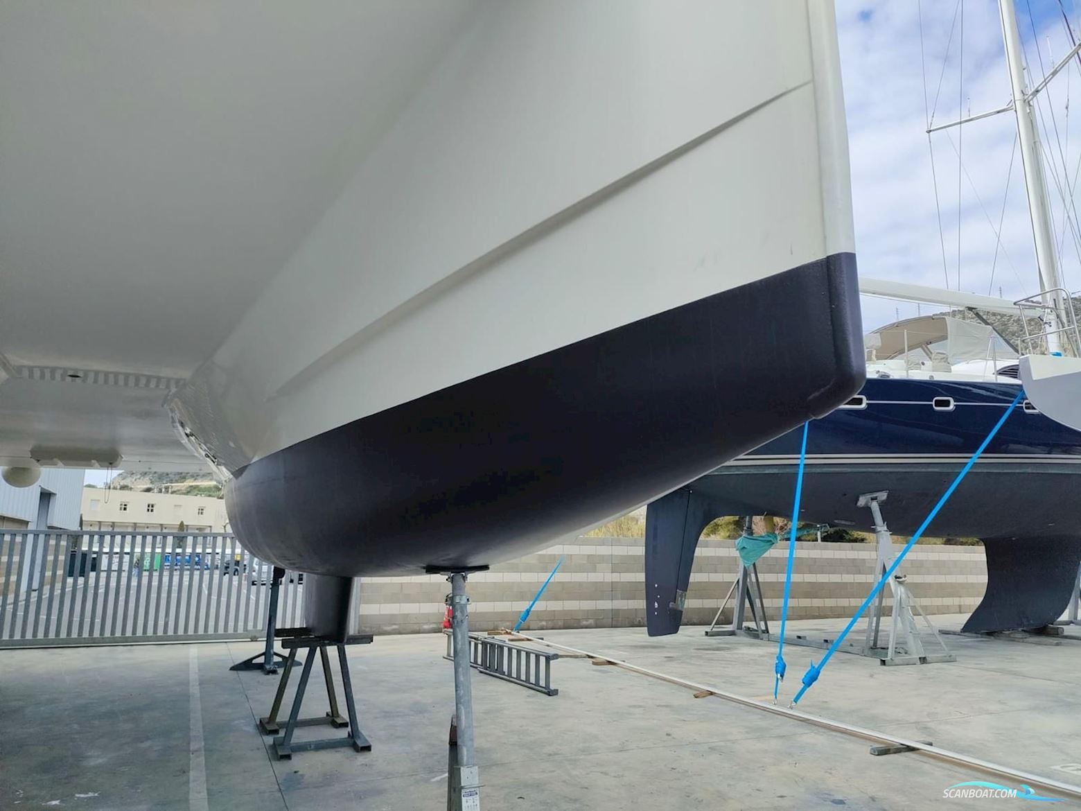 Catana Bali 4.3
