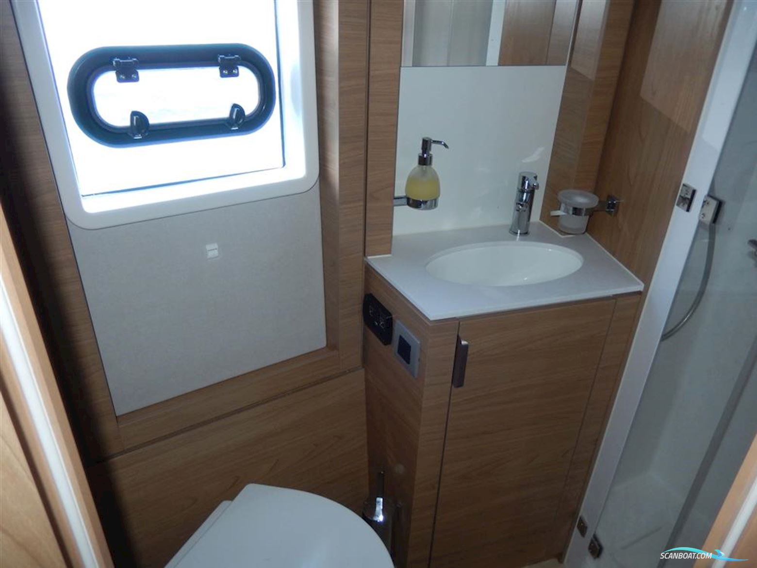 Catana Bali 4.4