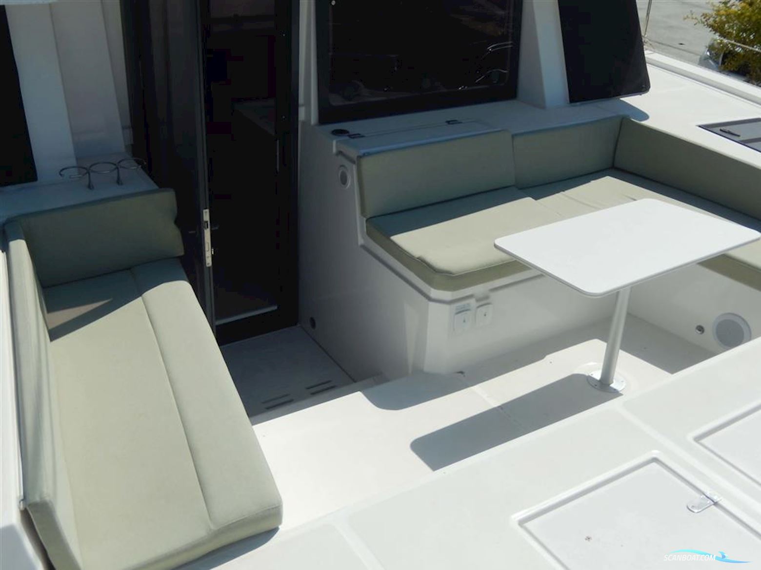 Catana Bali 4.4