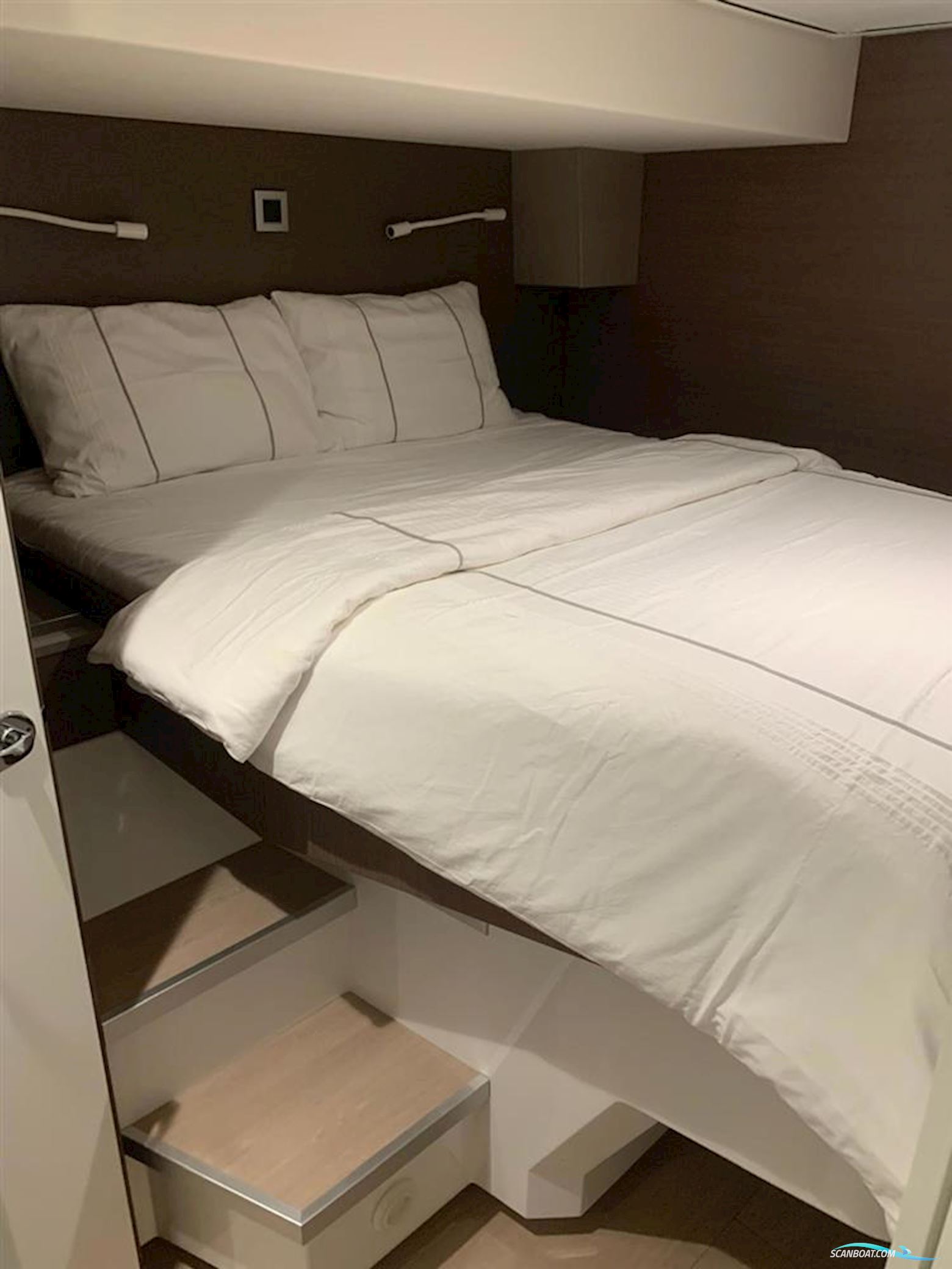Catana Bali 4.8