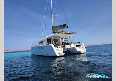 Chantier Naval de Bordeaux Lagoon 39 Multi hull boat 2013, with Yanmar engine, France