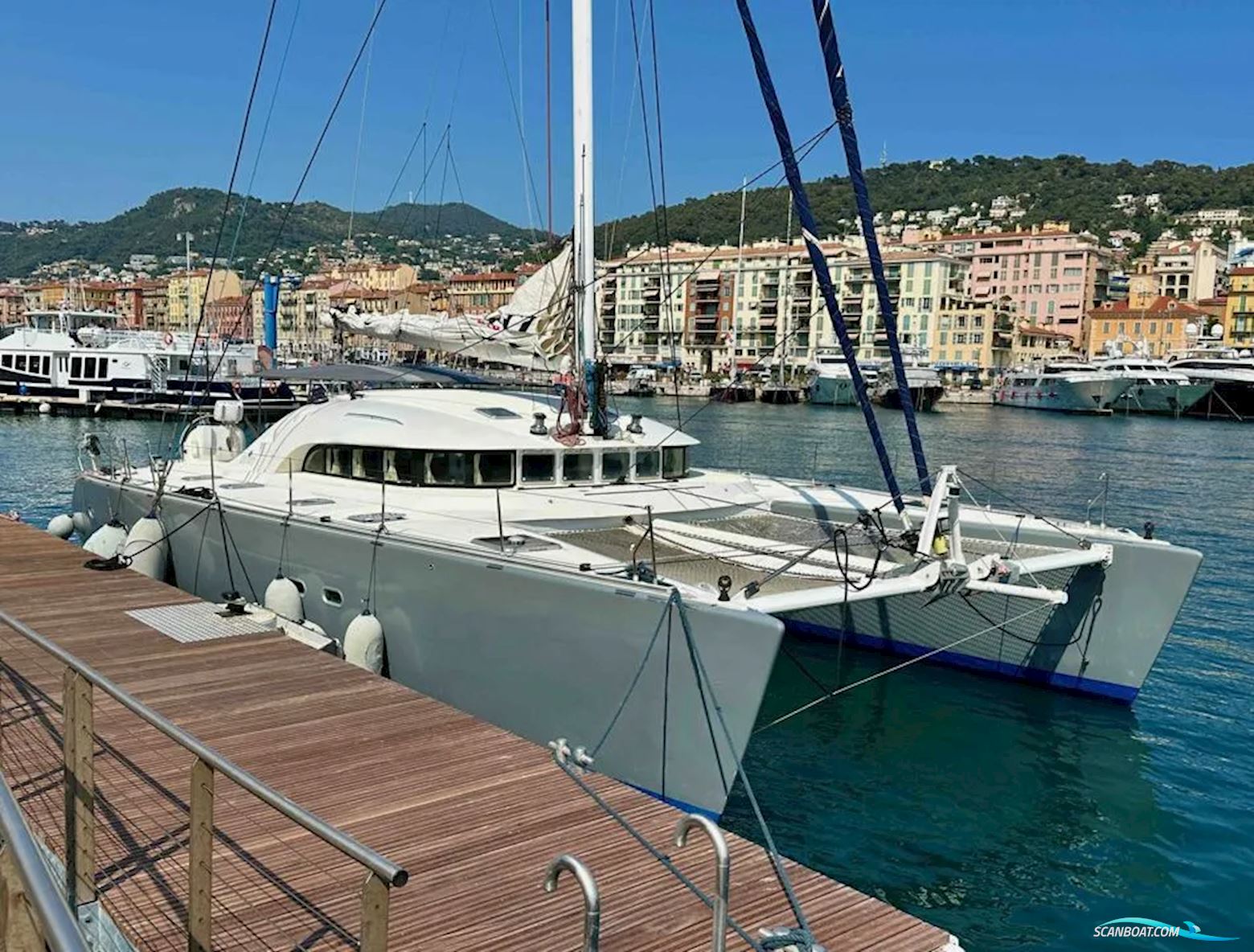 Cnb Lagoon 570 Multi hull boat 2000, with Yanmar engine, France