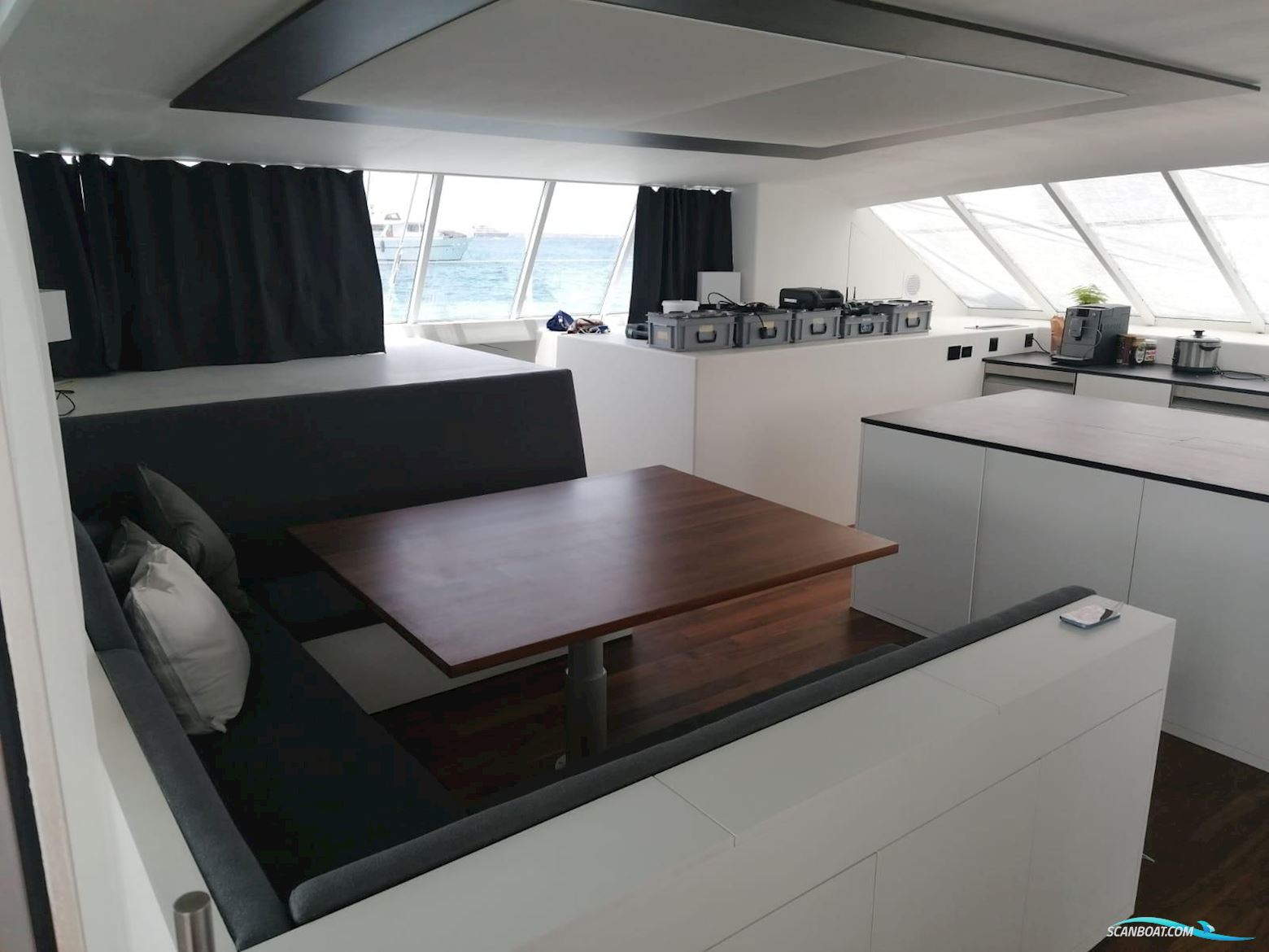 Custom 22m Catamaran