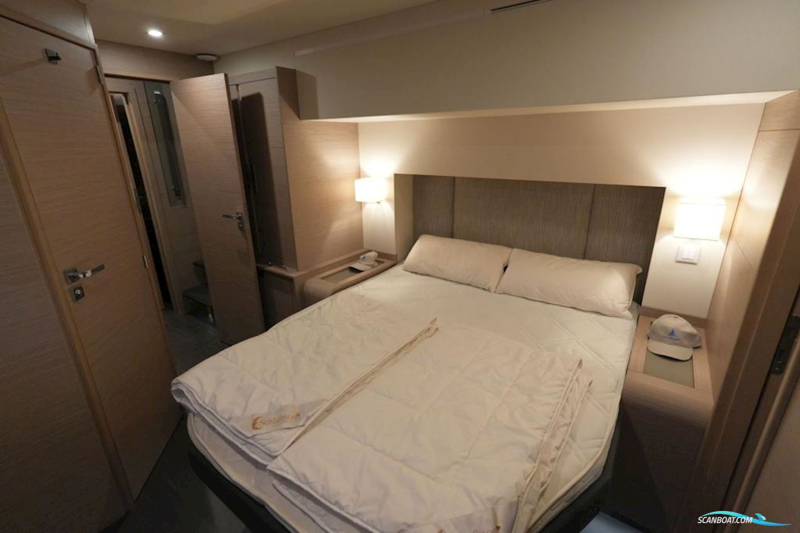 Fountaine Pajot Alegria 67