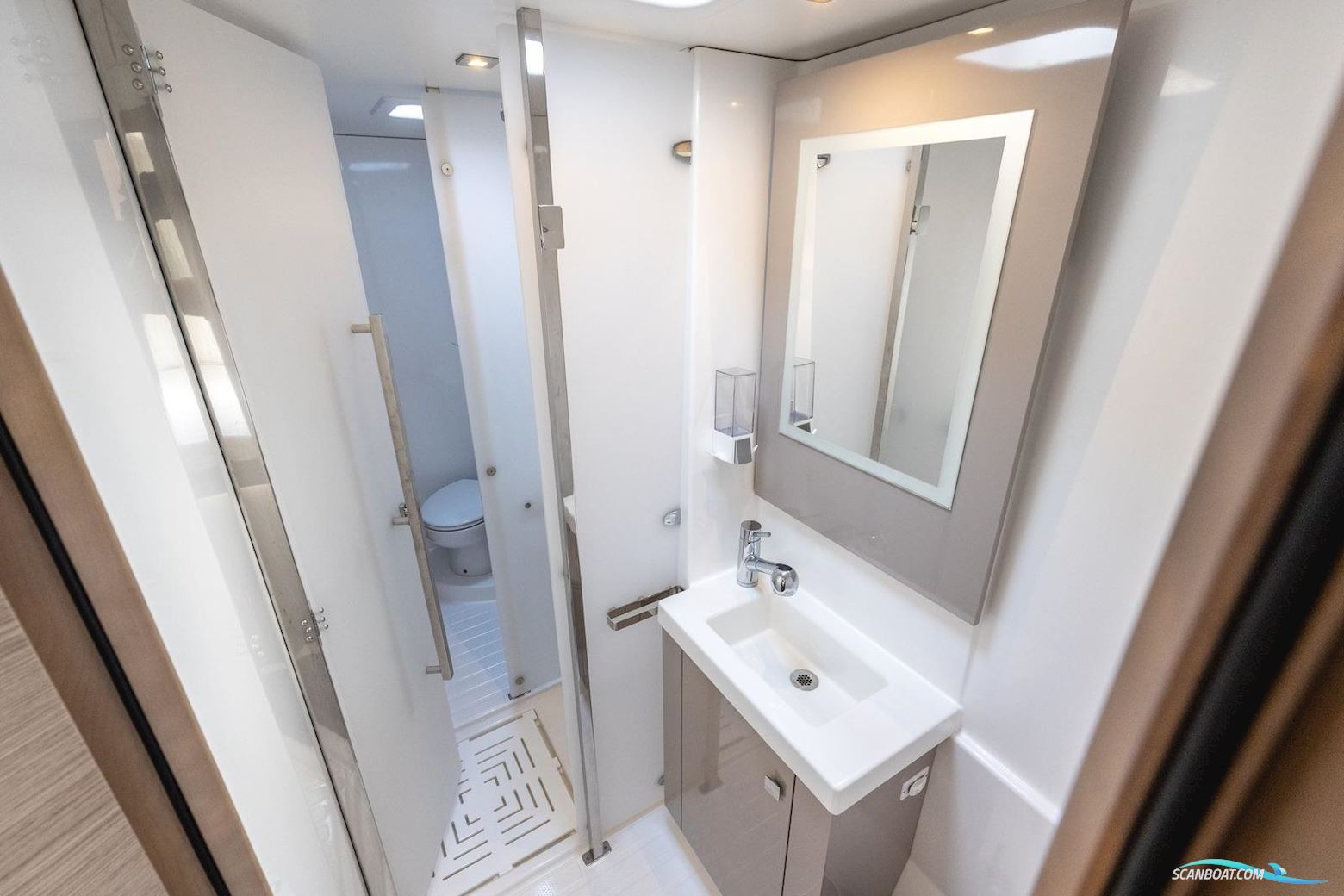 Fountaine Pajot Astrea 42 Catamaran
