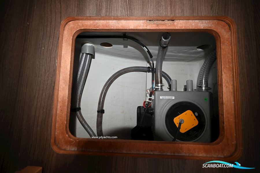 Fountaine Pajot Astrea 42