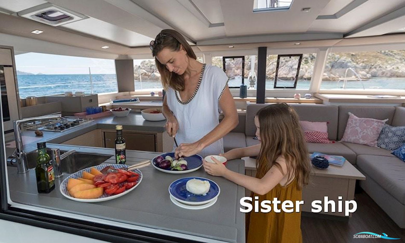 Fountaine Pajot Astrea 42