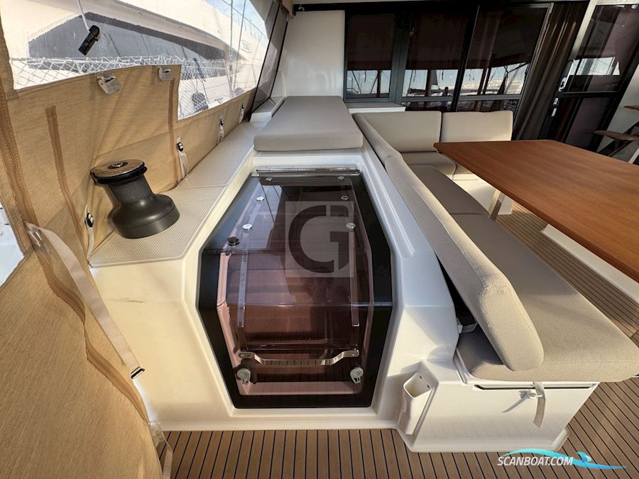 Fountaine Pajot Aura 51
