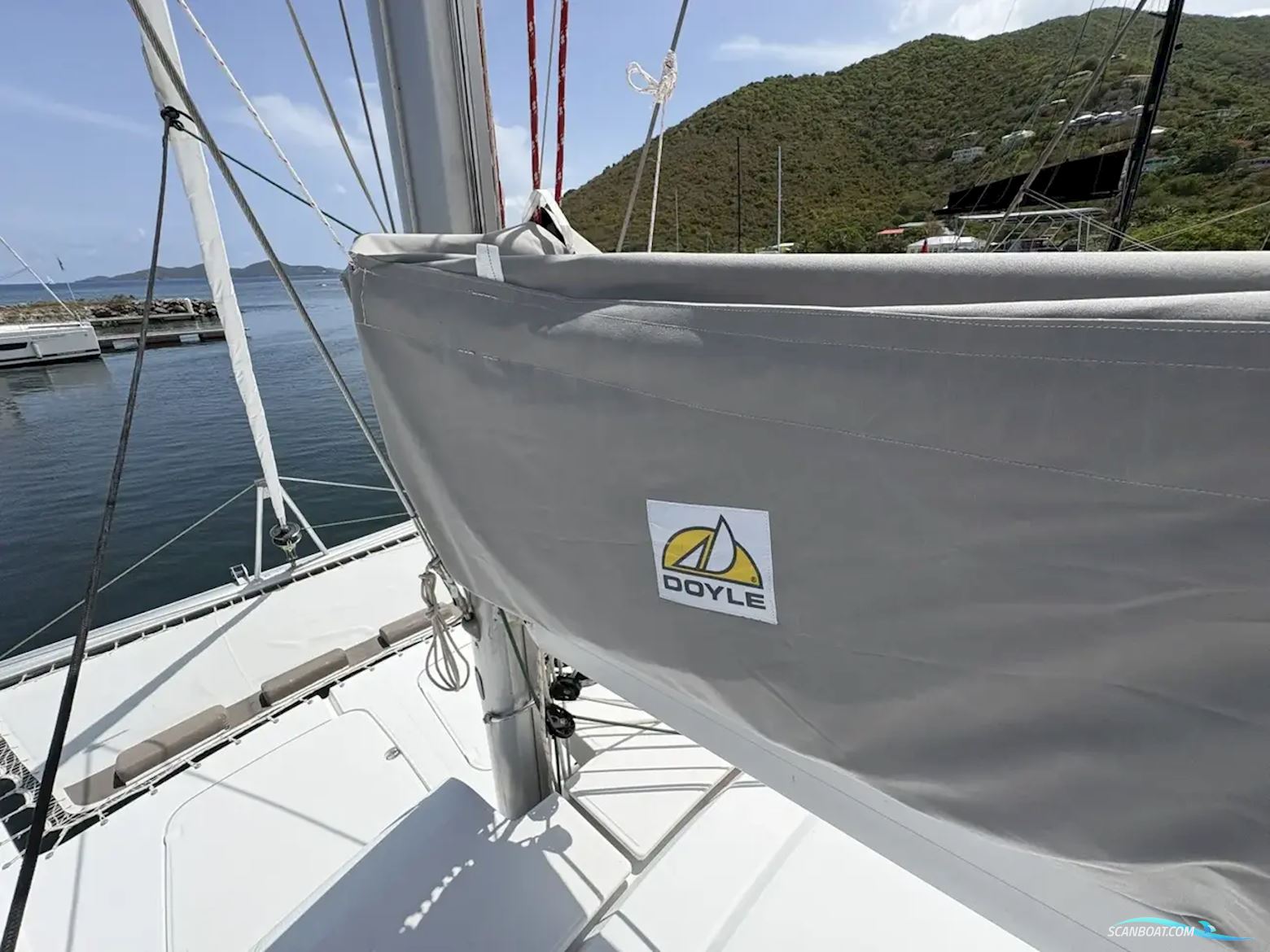 Fountaine Pajot Helia 44