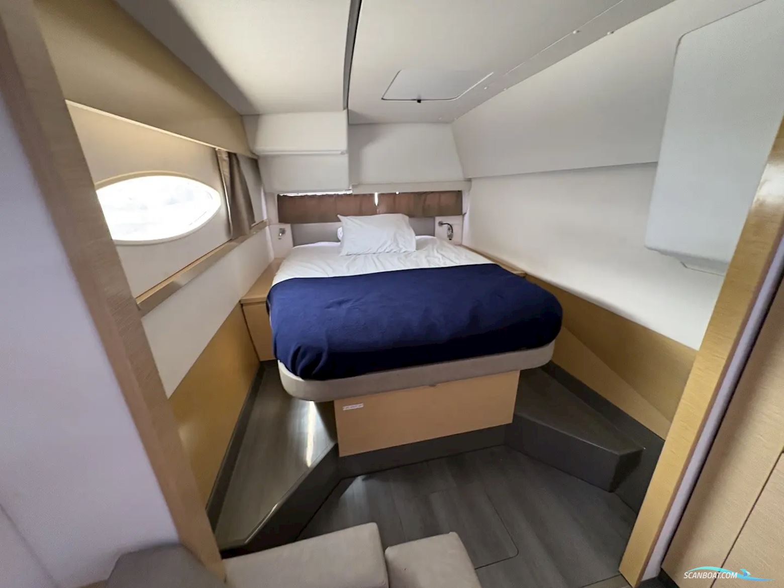 Fountaine Pajot Helia 44