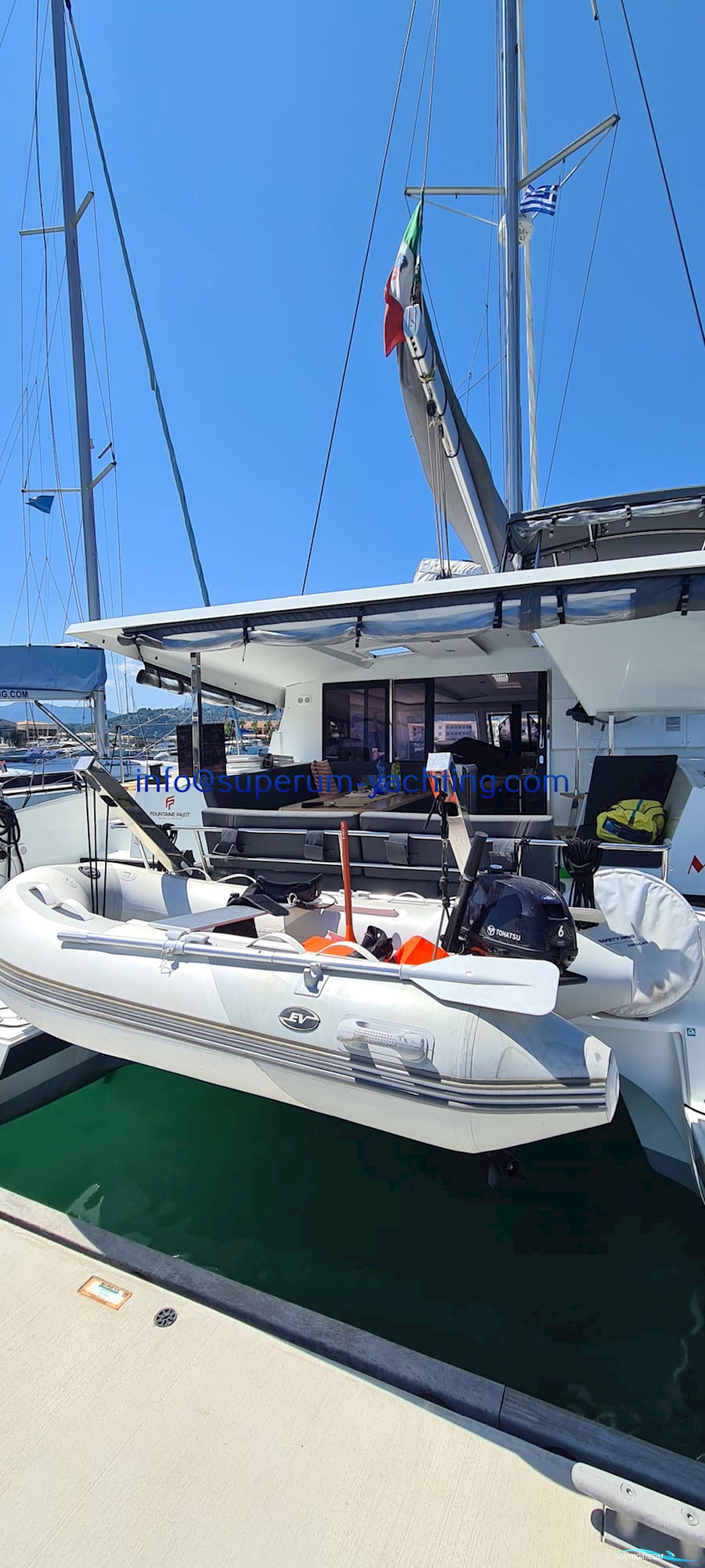 Fountaine Pajot Isla 40