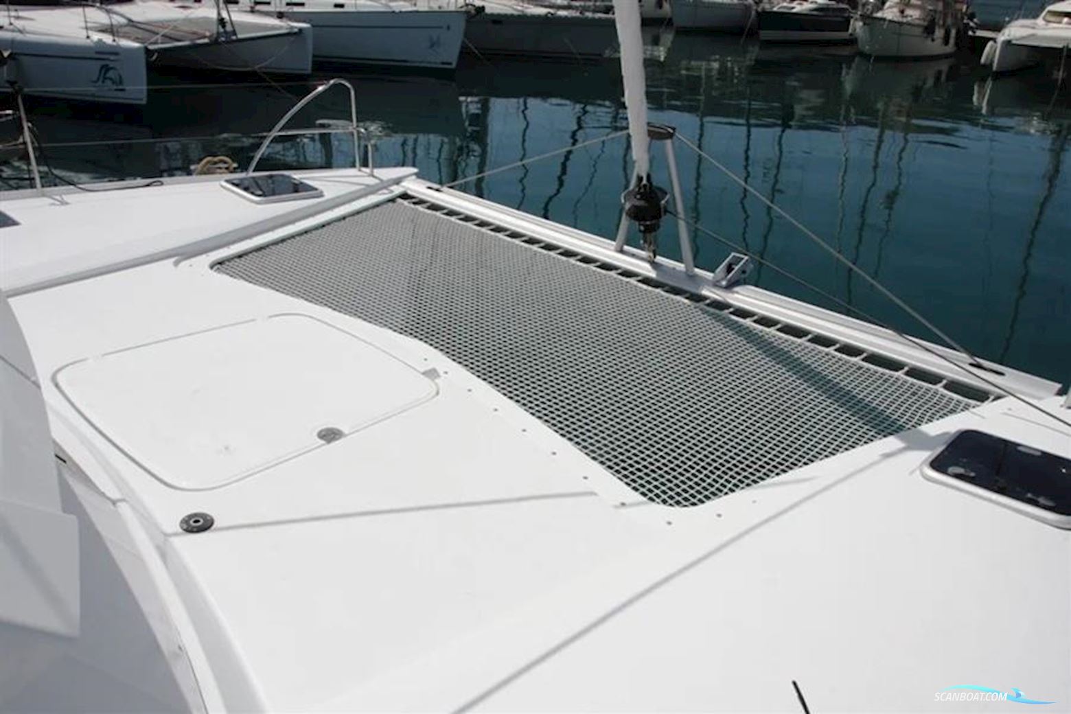 Fountaine Pajot Lucia 40