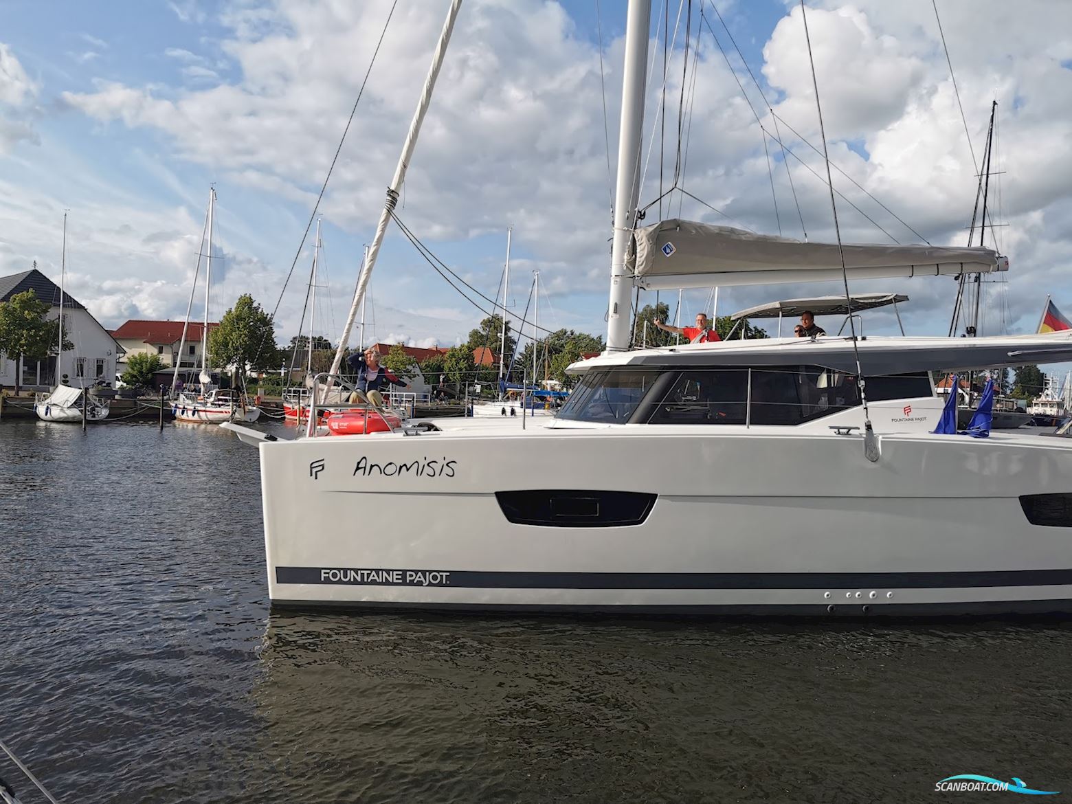 Fountaine Pajot Lucia 40