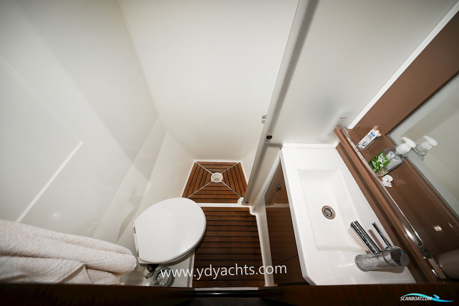 Fountaine Pajot MY 37