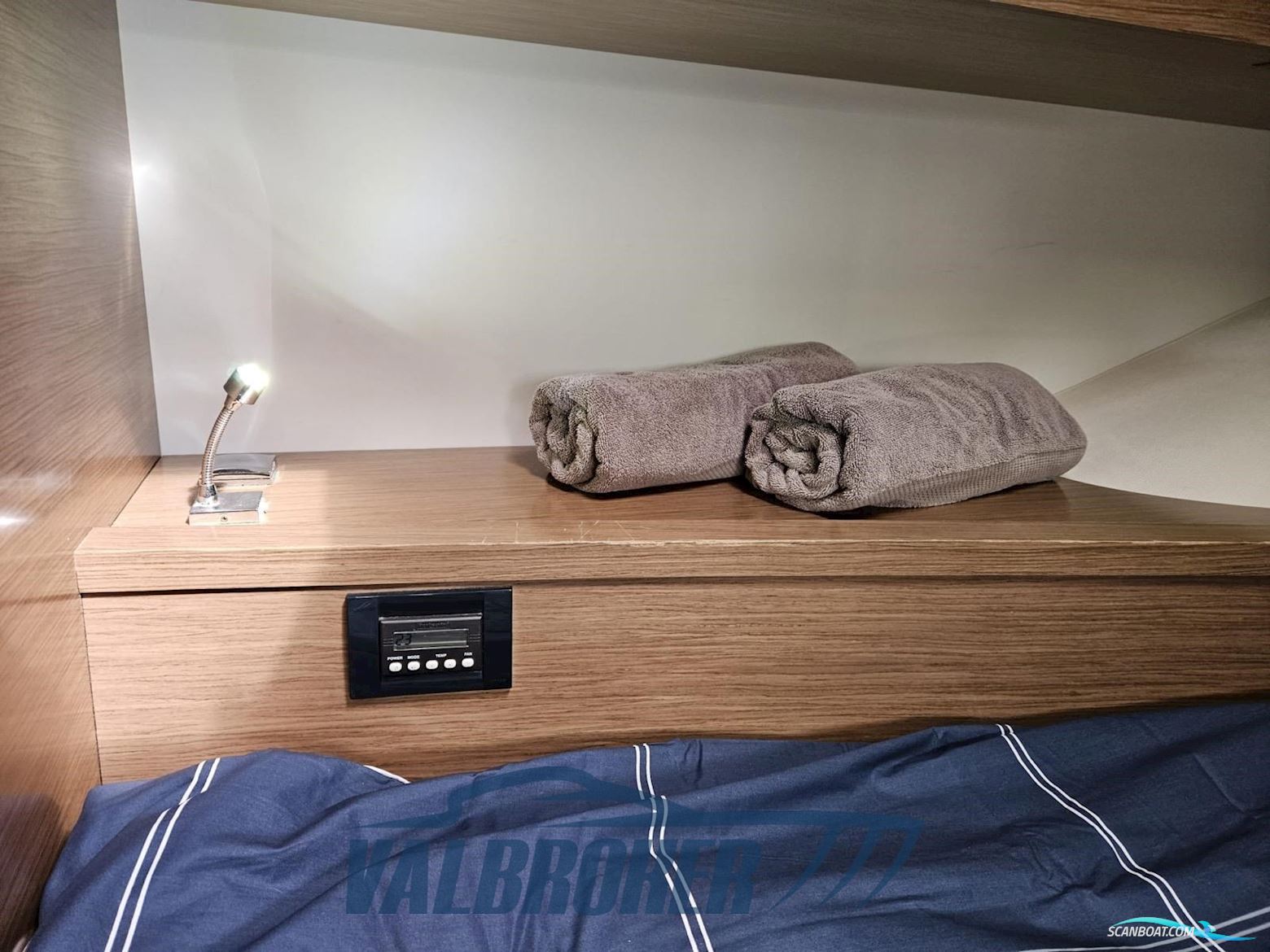 Fountaine Pajot Pajot 37