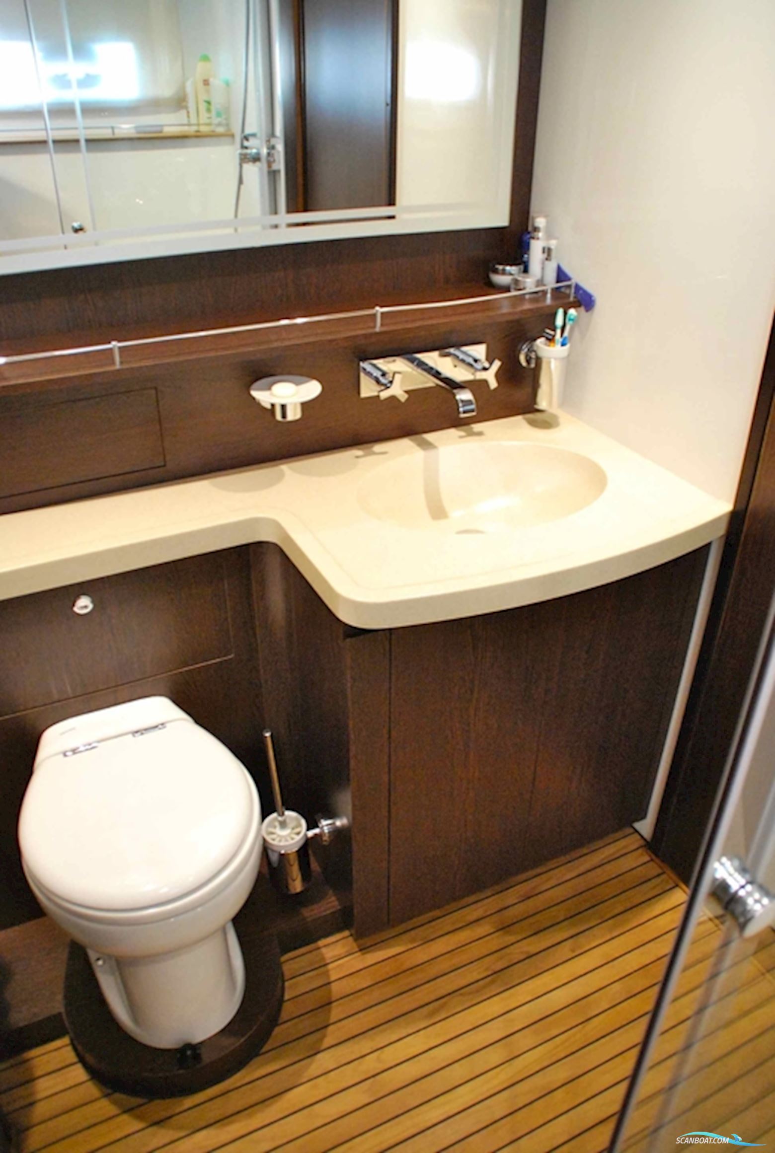 Fountaine Pajot Queensland 55