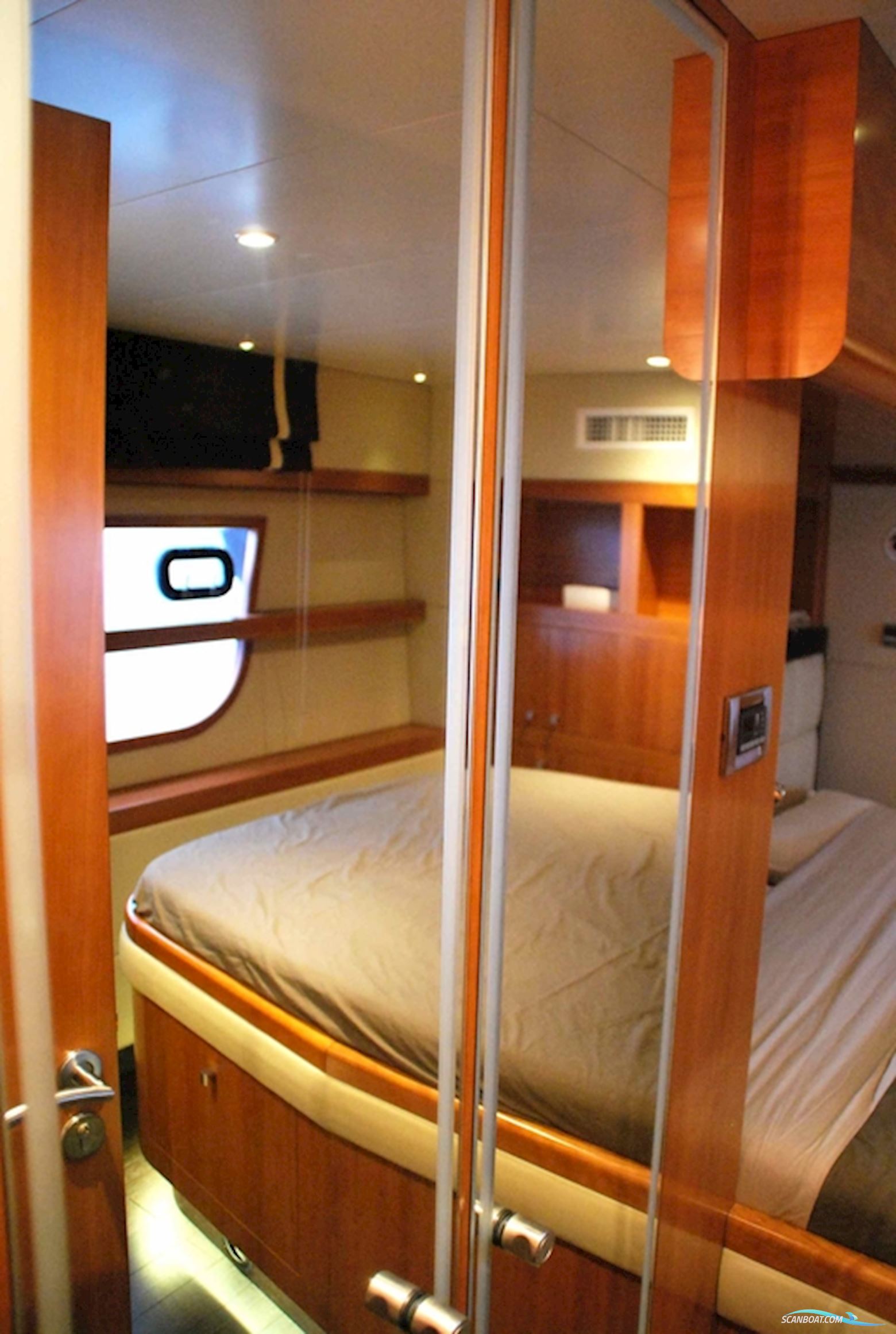 Fountaine Pajot Queensland 55