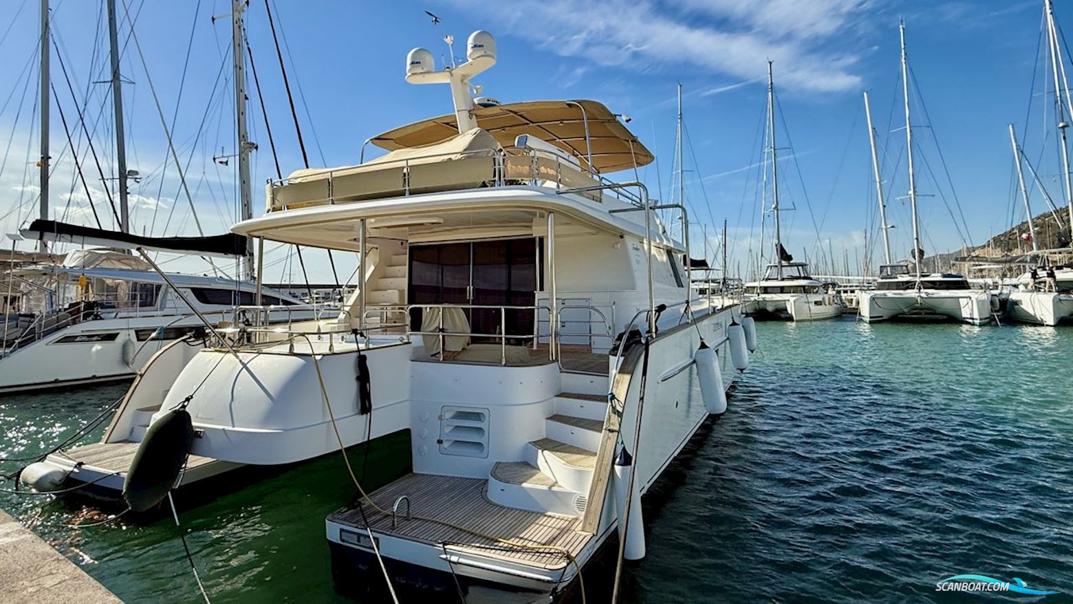 Fountaine Pajot Queensland 55