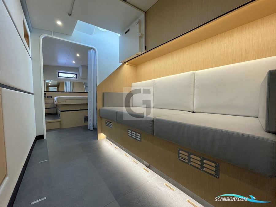 Ice Yachts ICE CAT 61