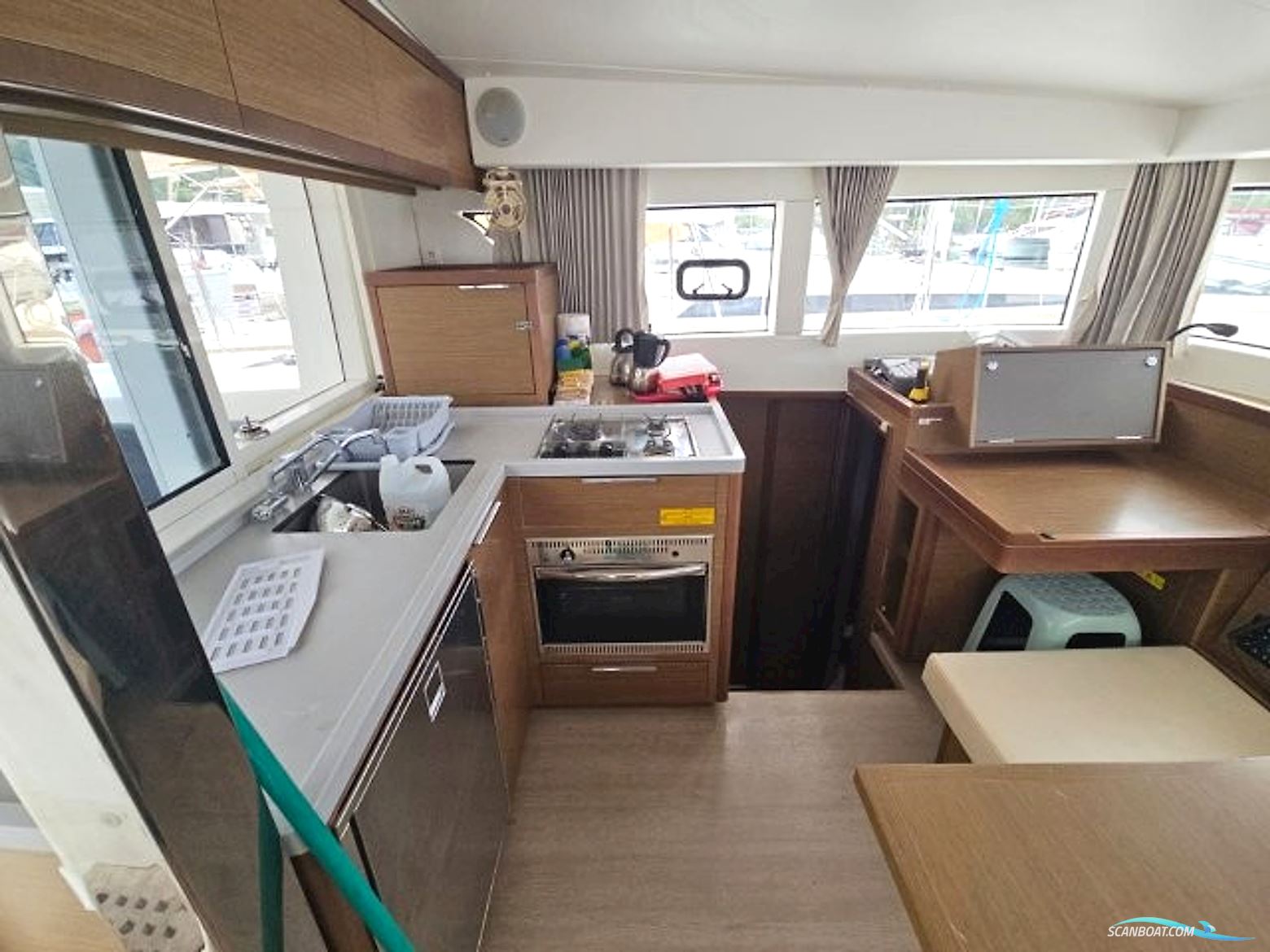 LAGOON  40