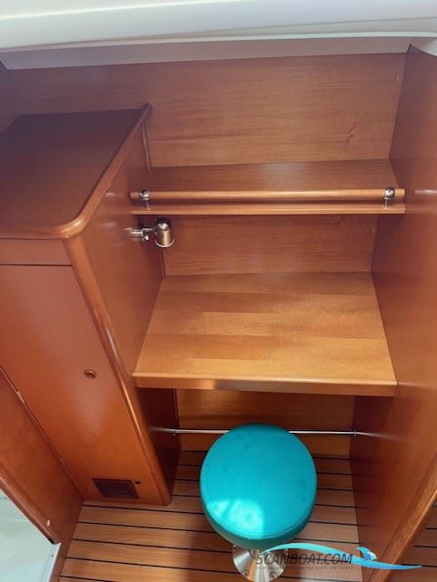 Lagoon 380 Owners Version