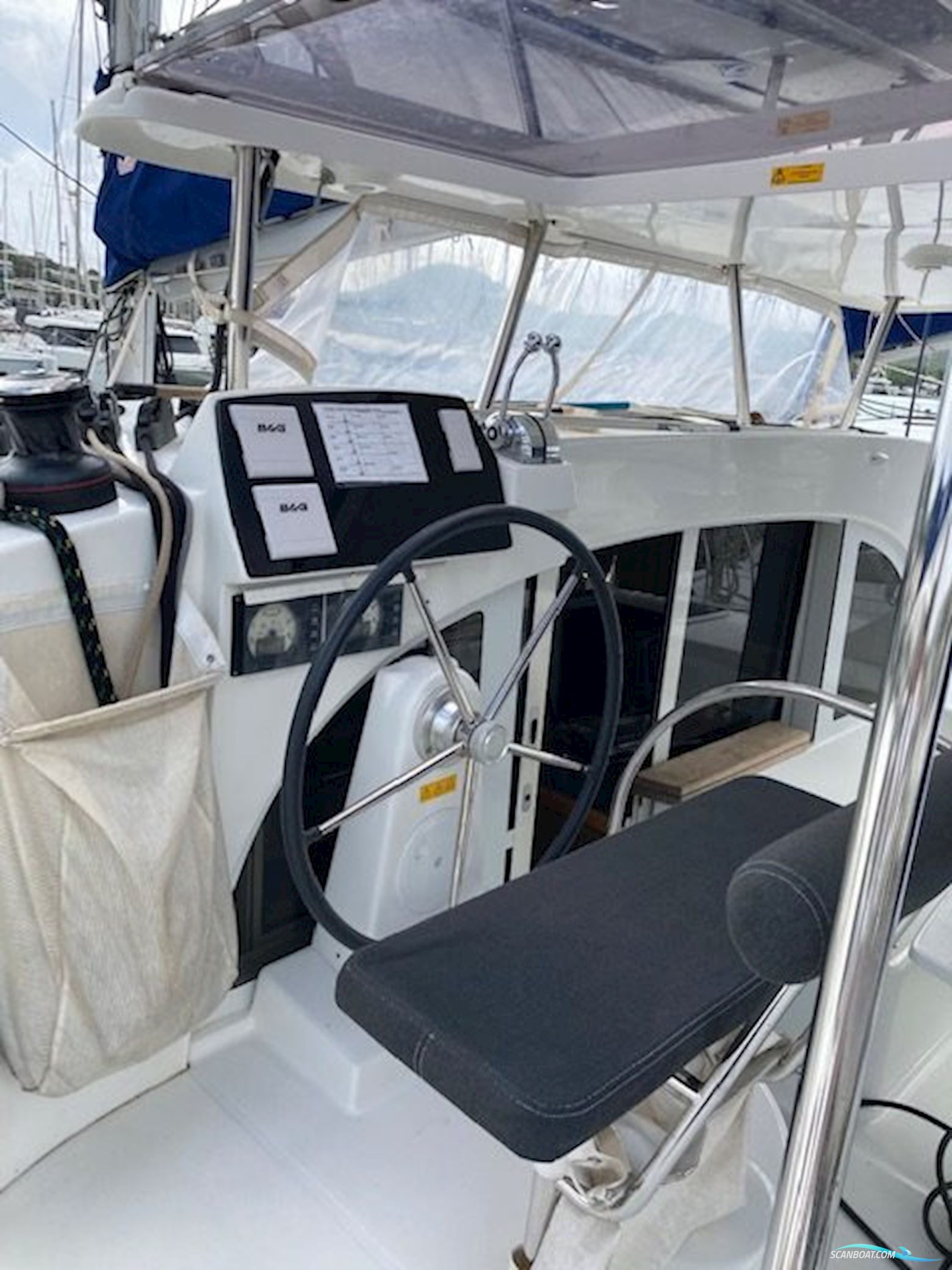 Lagoon 380