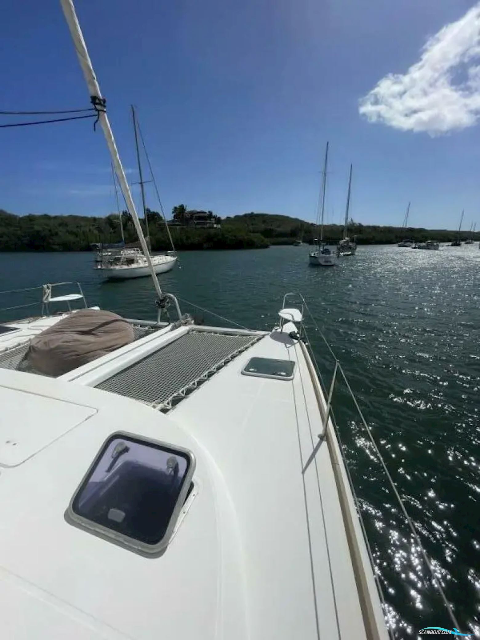 Lagoon 380