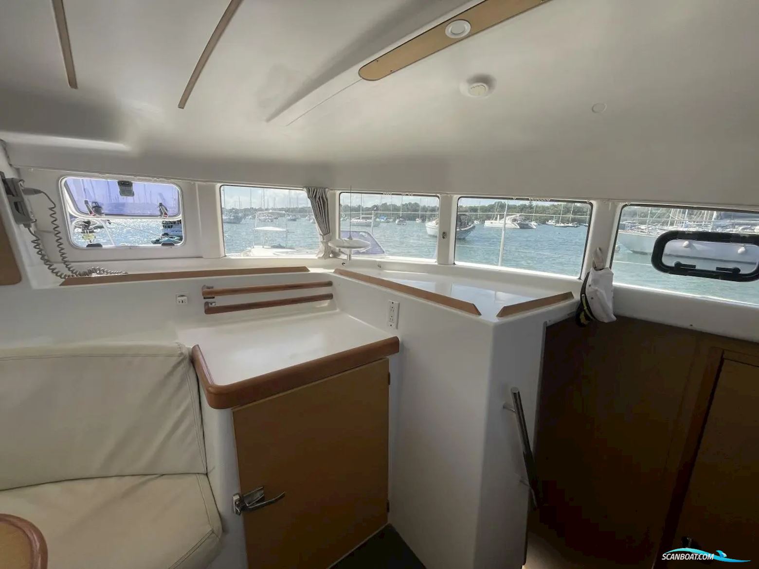 Lagoon 380