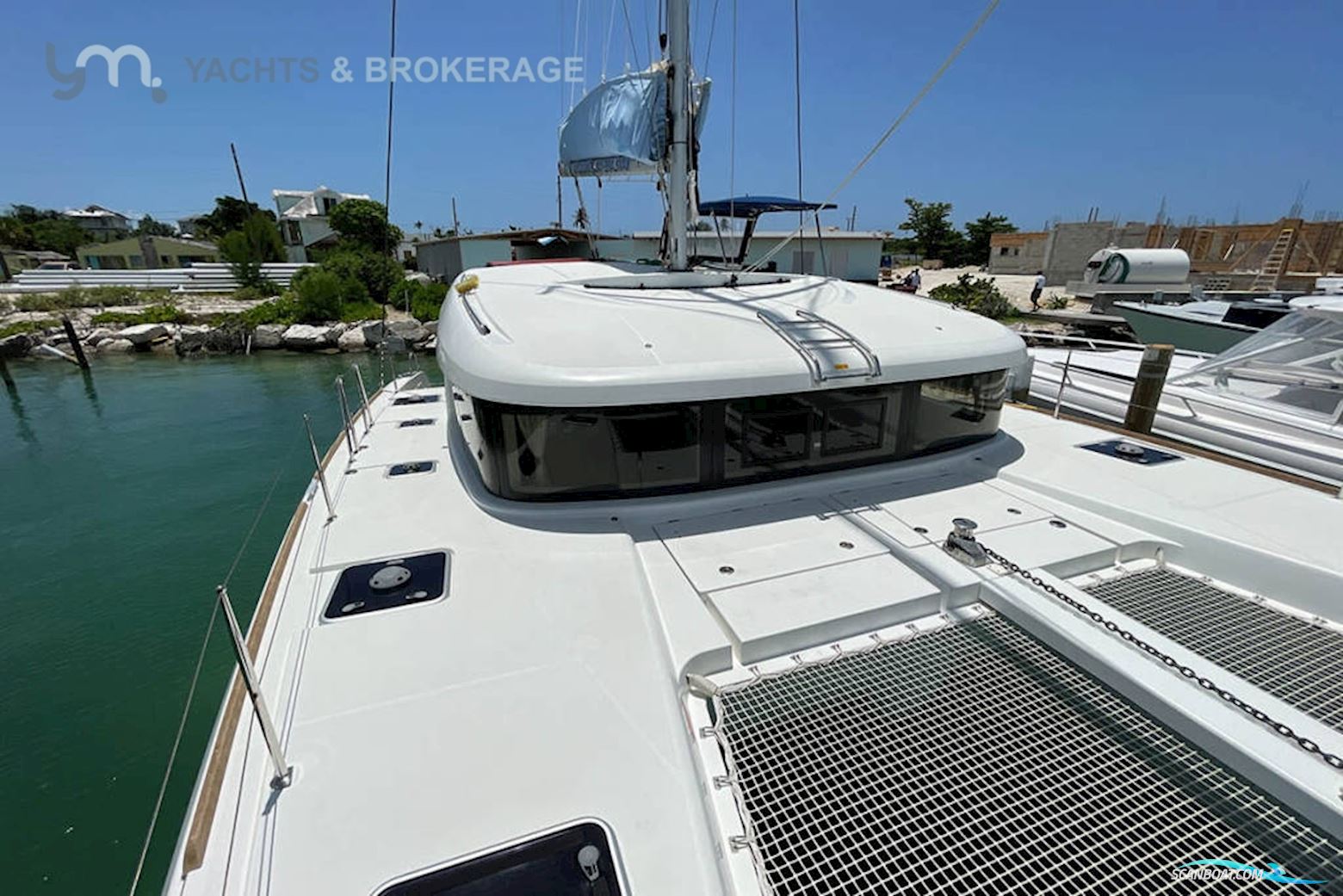 Lagoon 40