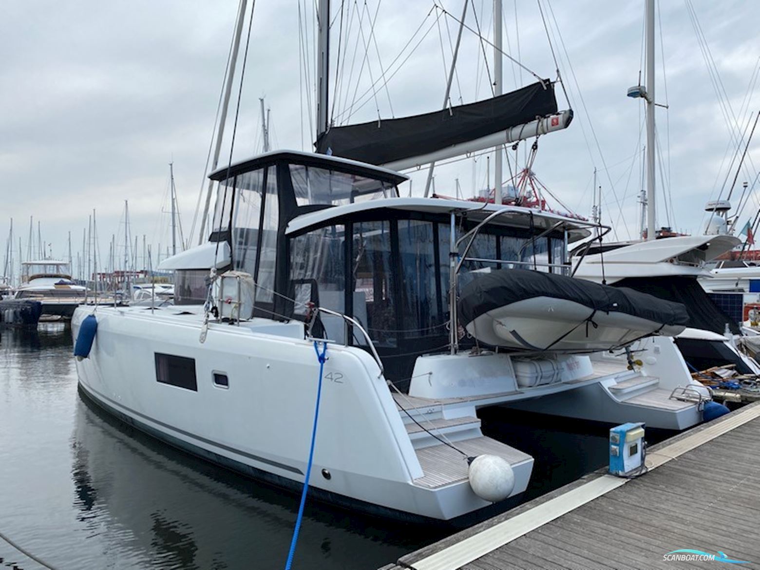 Lagoon 42 Multi hull boat 2018, with Yanmar 4JH57 engine, Portugal