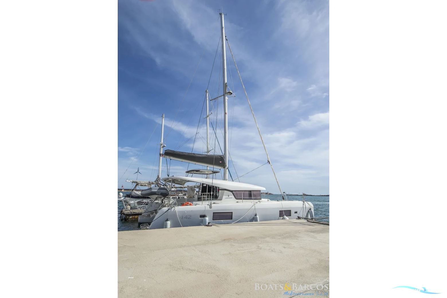 Lagoon 42