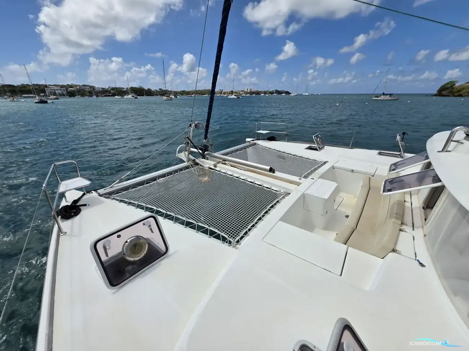 Lagoon 440