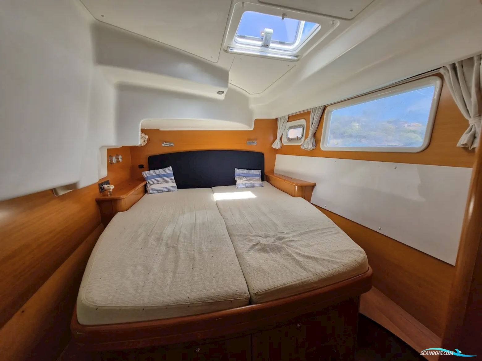Lagoon 440