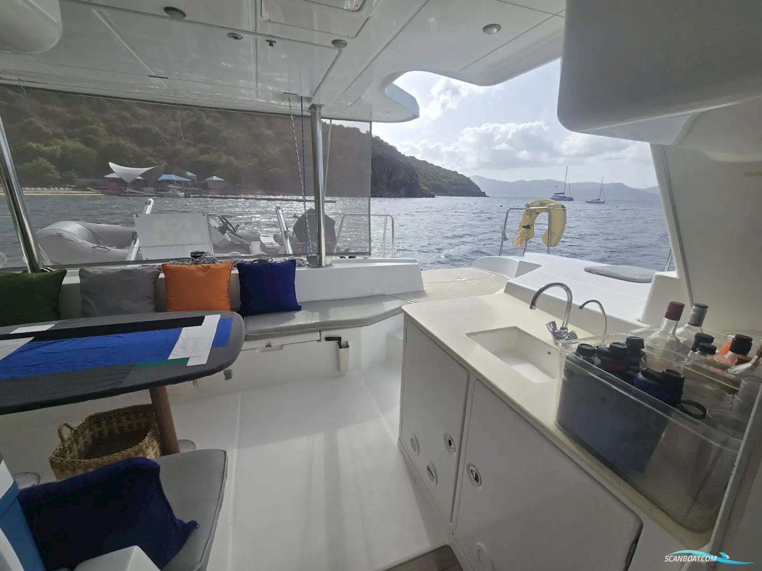 Lagoon 440