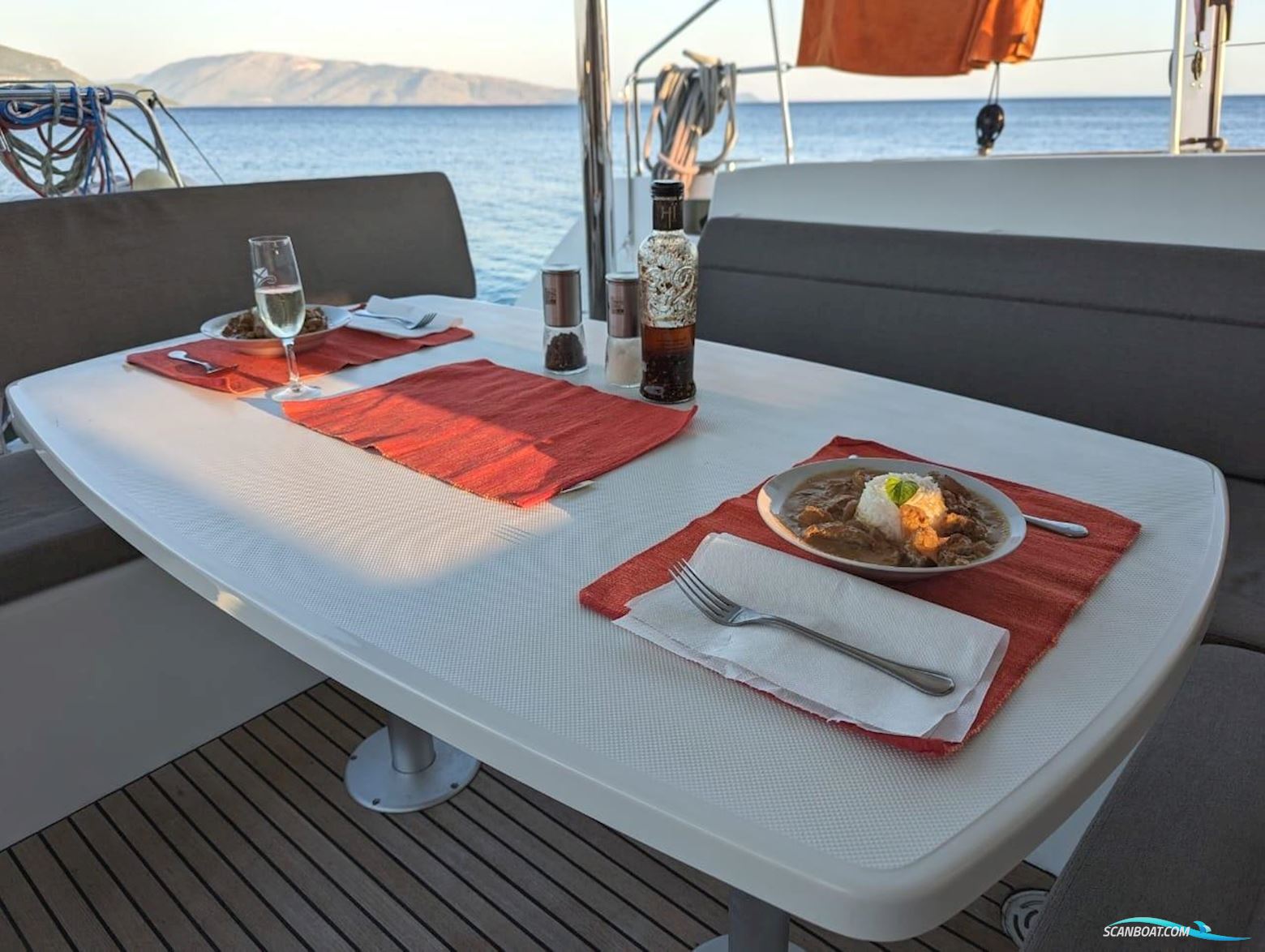 Lagoon 450 F Owners Version