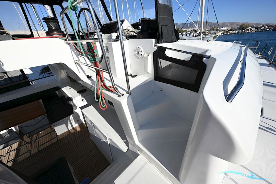Lagoon 450 F
