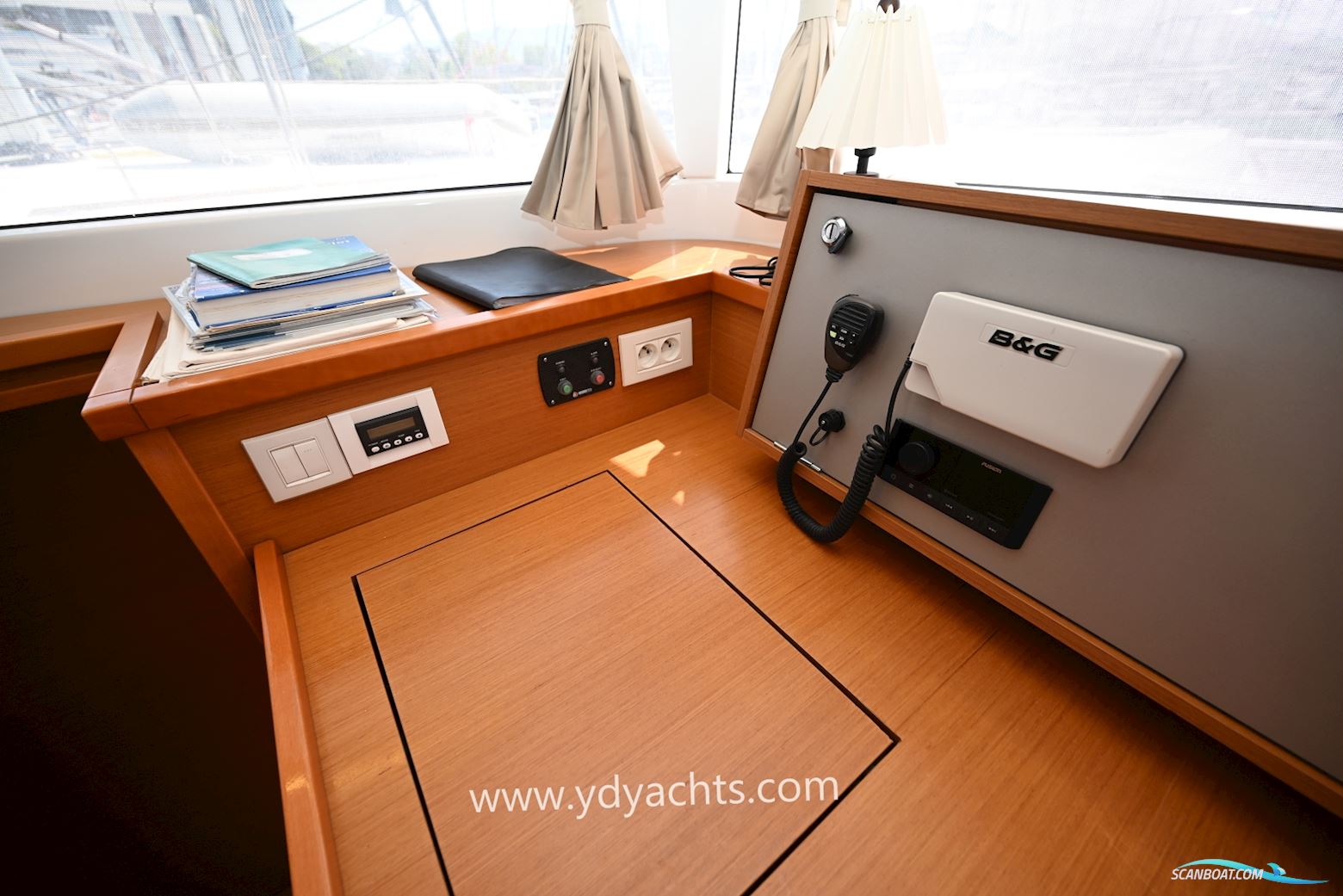 Lagoon 450 F