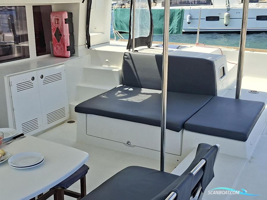 Lagoon 450 F
