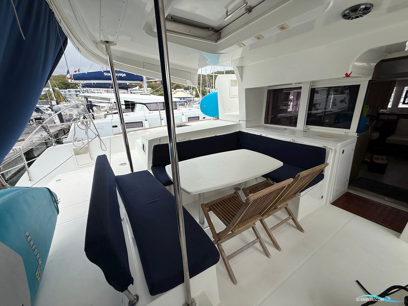 Lagoon 450