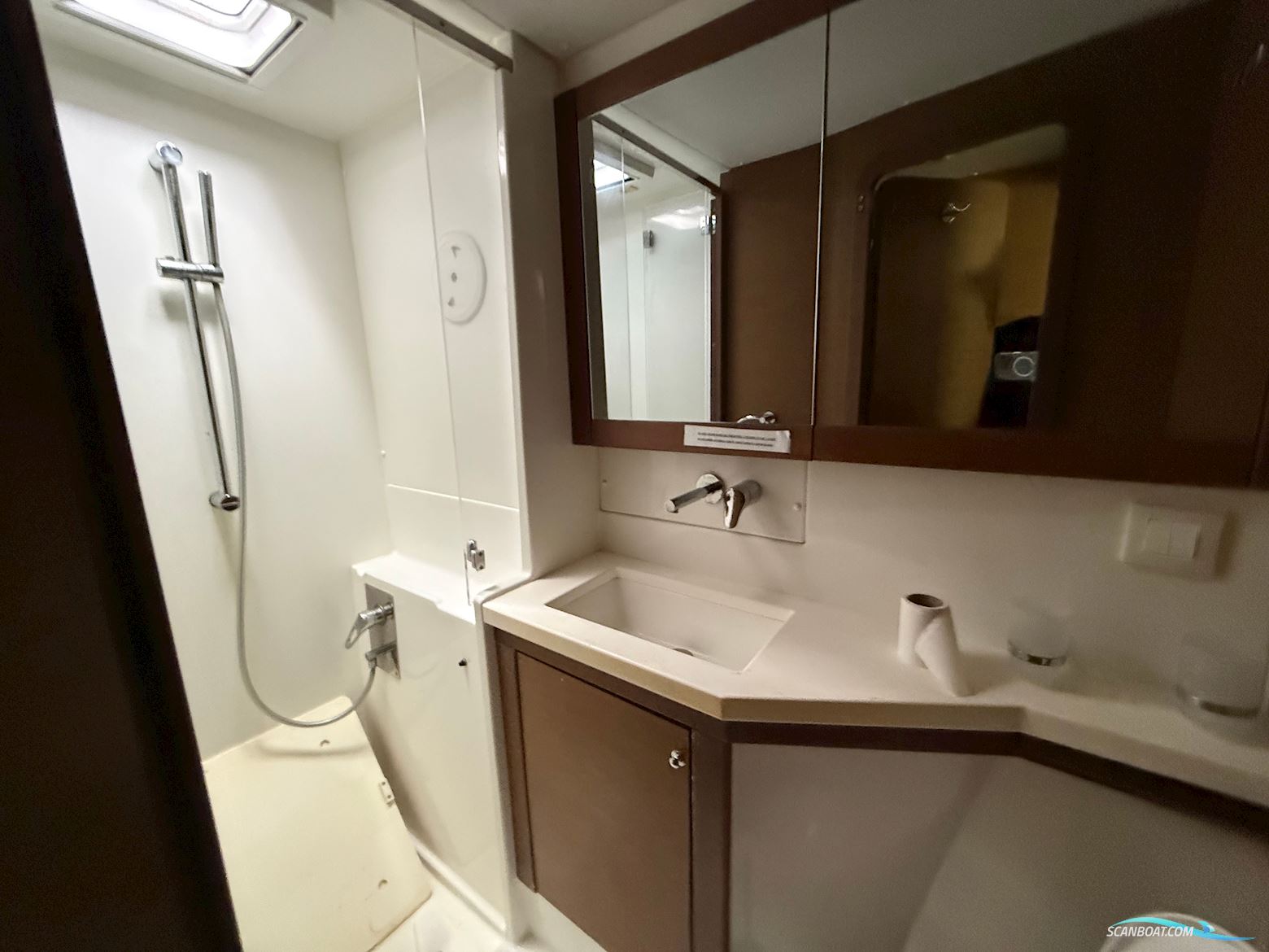 Lagoon 450