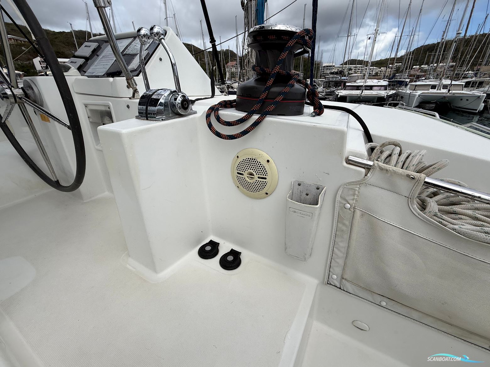 Lagoon 450
