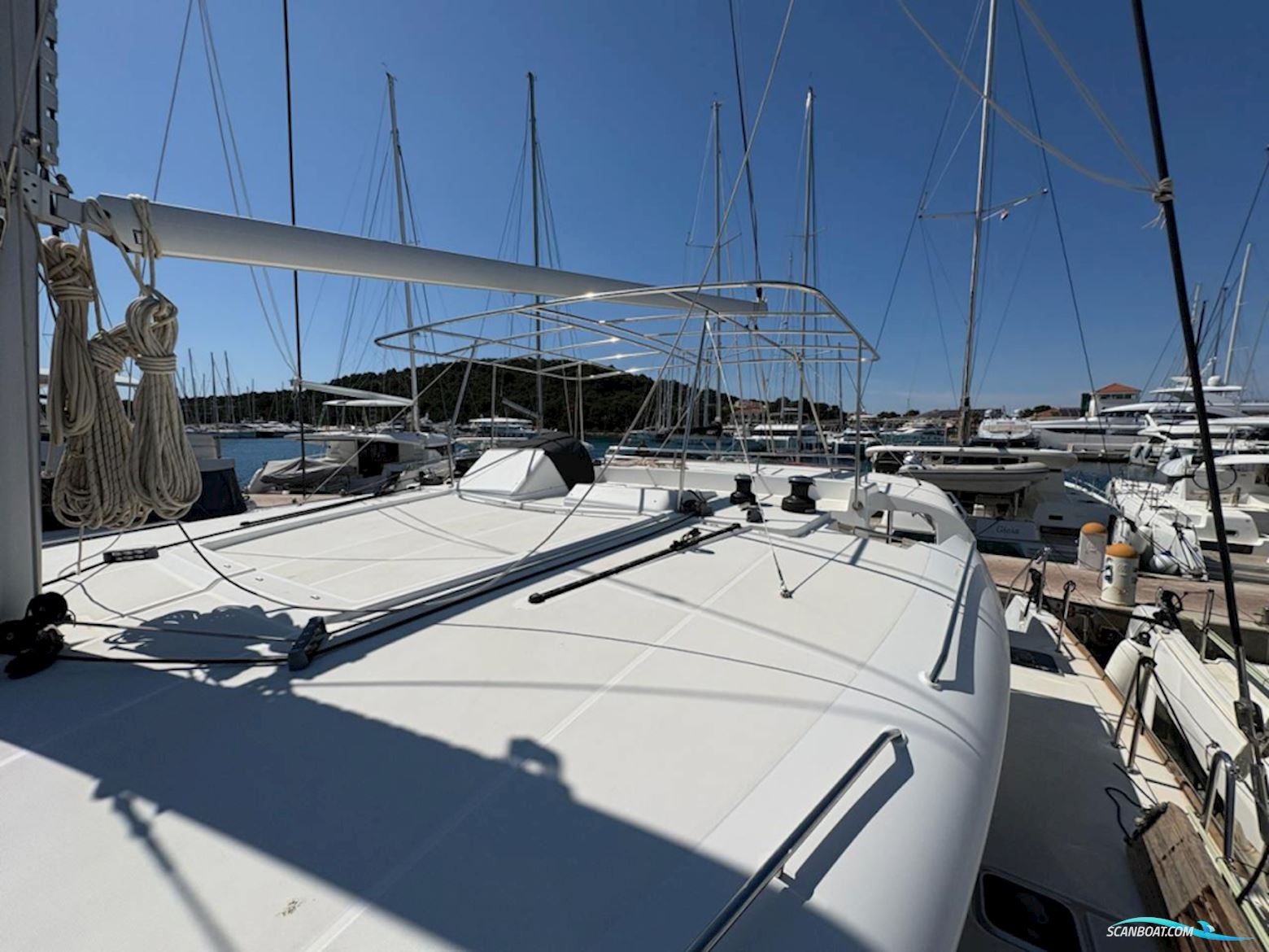 Lagoon 450