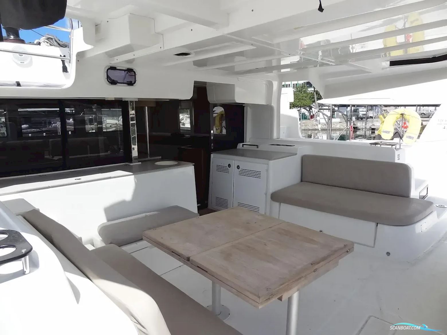 Lagoon 46