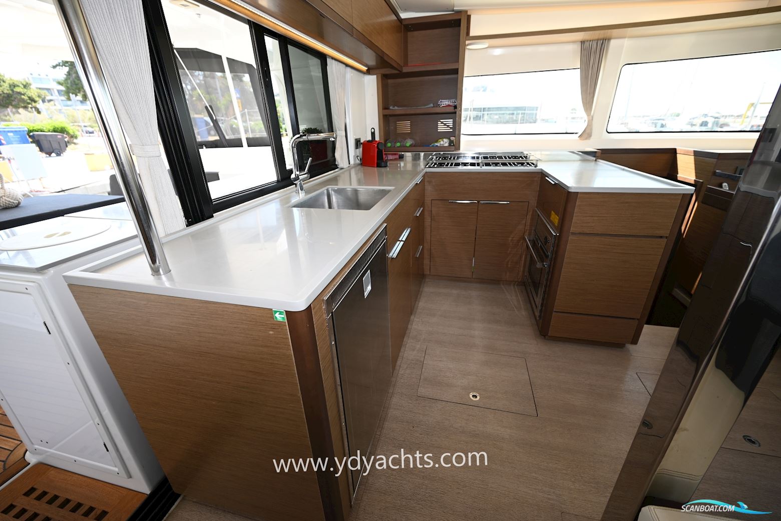 Lagoon 46