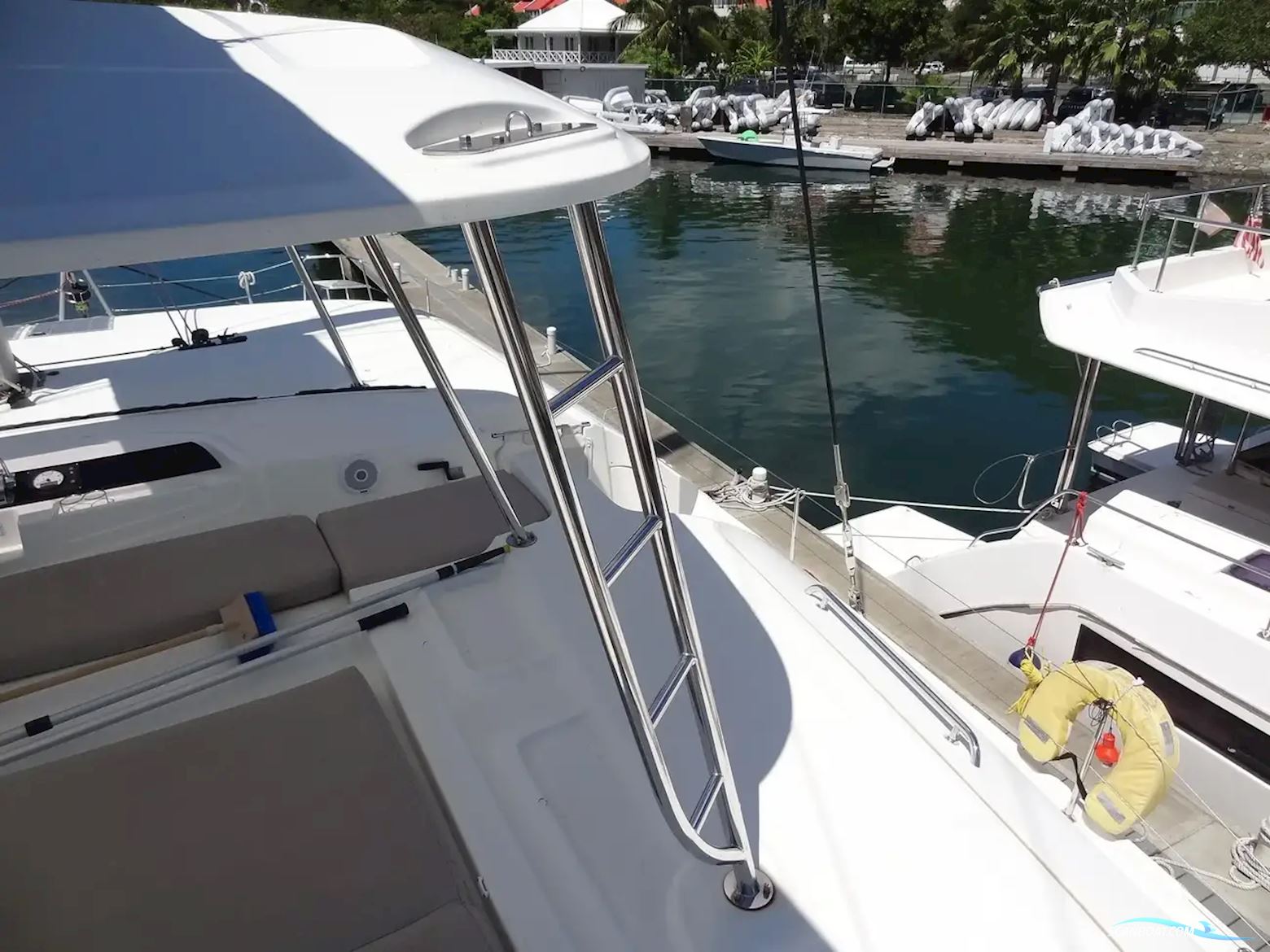 Lagoon 46