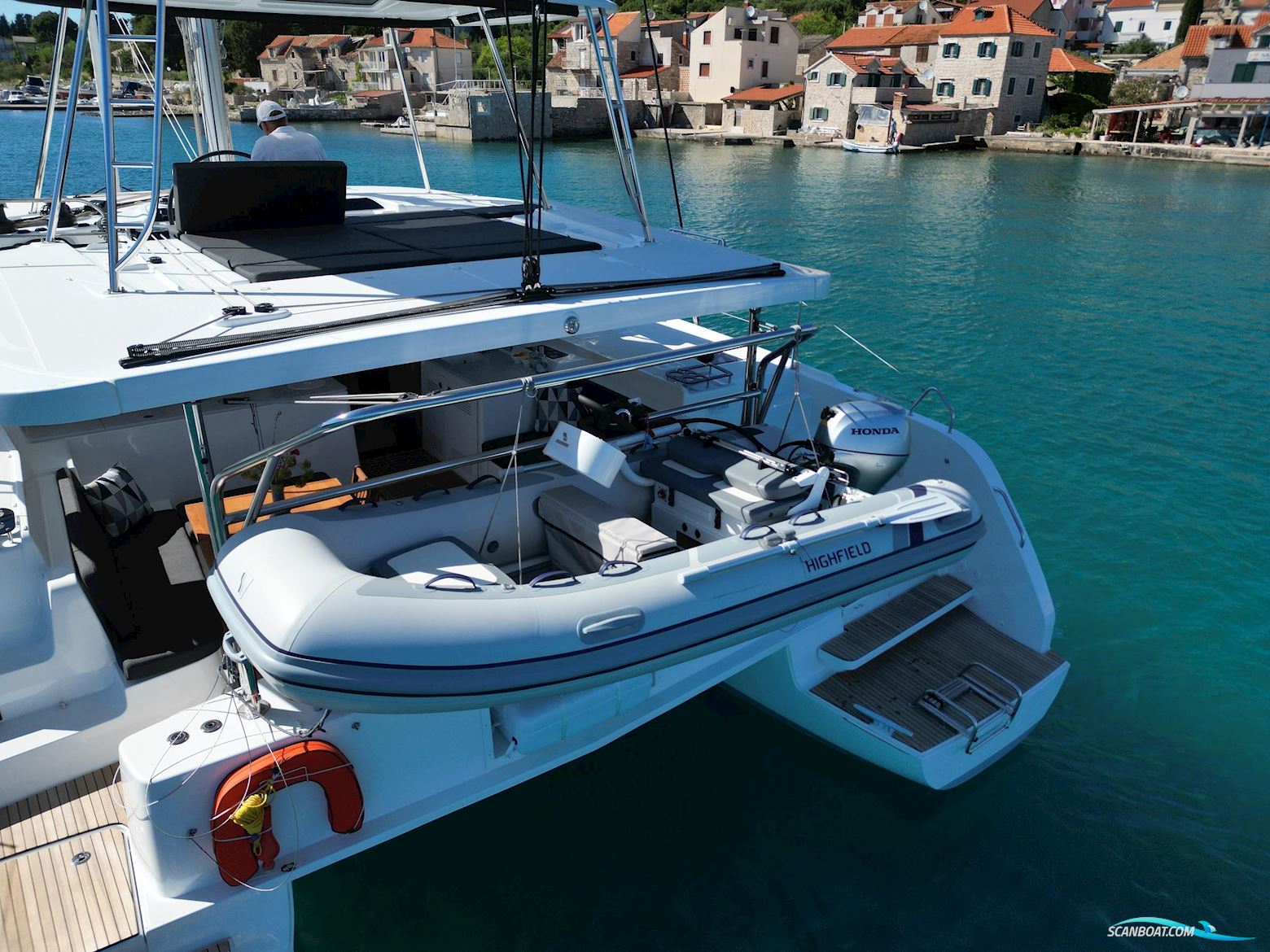 Lagoon 46
