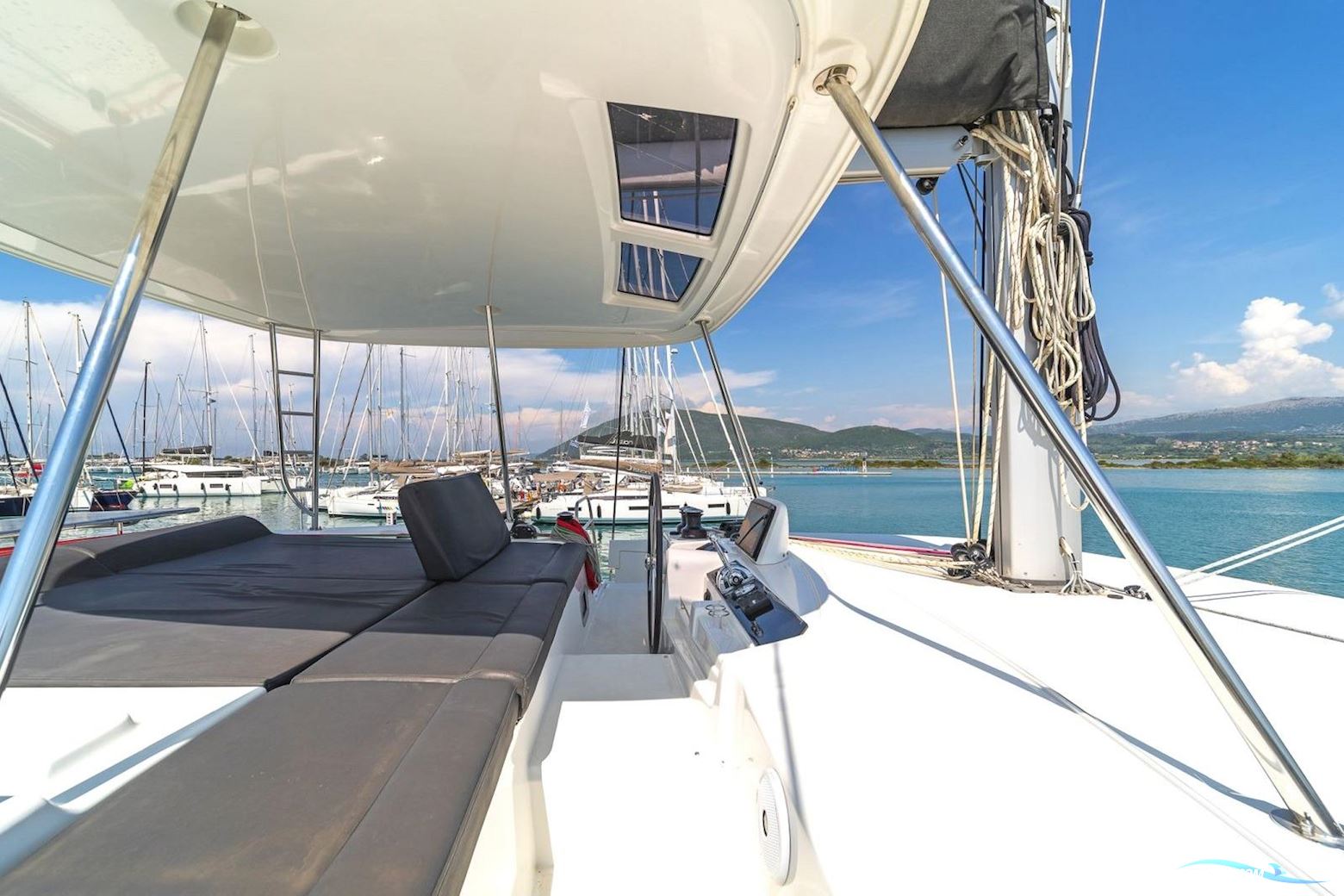 Lagoon 46