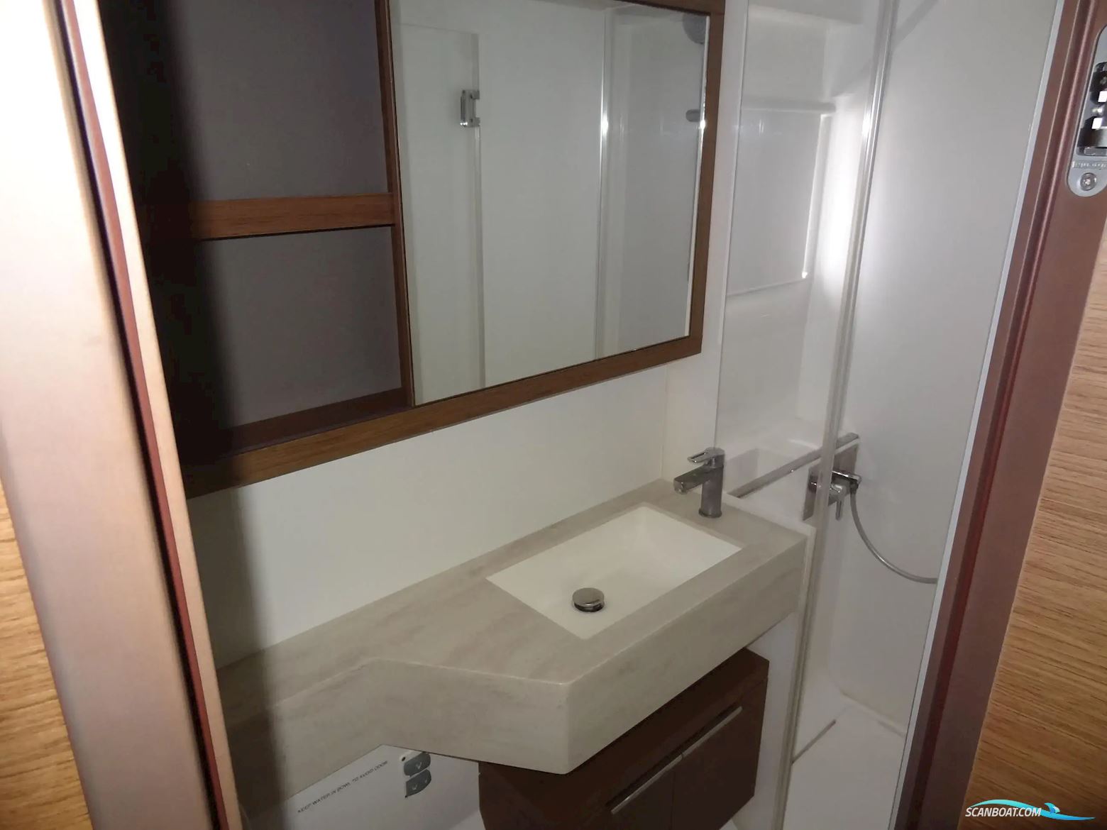 Lagoon 50